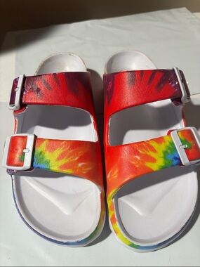 SO Rainbow Tie-Dye Double Buckle Sandals - Red